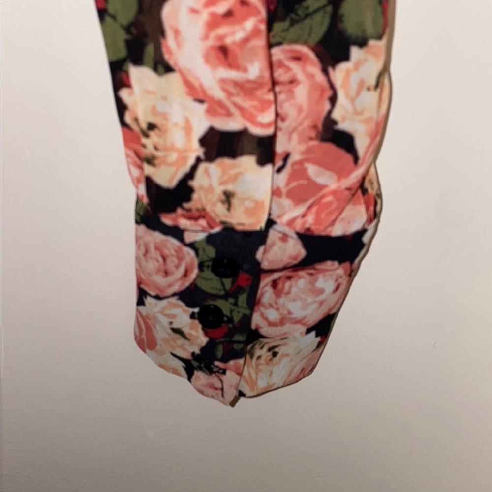 Forever 21 Small Pink and Black Floral Print Blouse - Picture 10 of 13